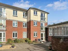 Flat 46, Fielders Court, Kenilworth Gardens, Southampton SO30 3HH