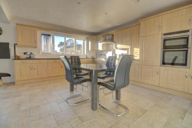 Kitchen-Diner2