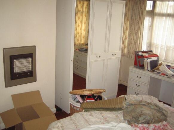 BEDROOM 1