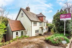 Beech Hanger, Wilderness Road, Oxted RH8 9HS