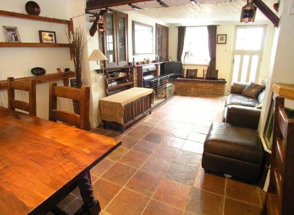 Lounge/ Diner
