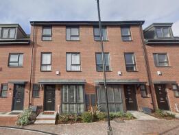 17, Dove Mews, Lakeside, Doncaster DN4 5QJ