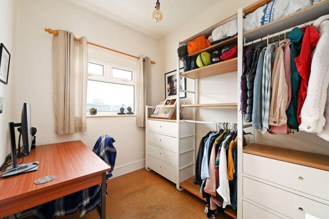 3 bed Terraced for sale Image 12
