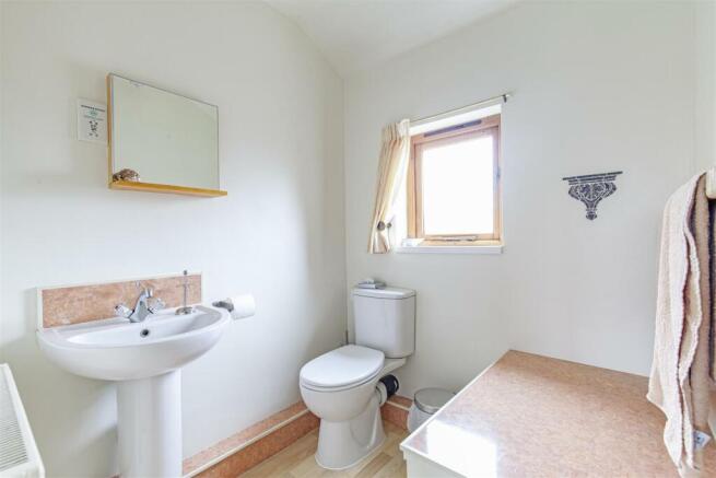 Bedroom 23.jpg