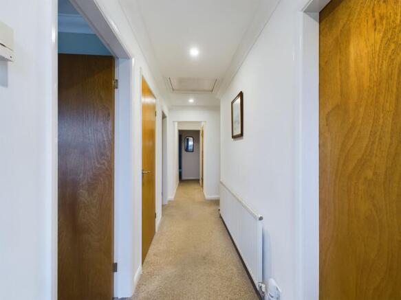 3 bed Detached Bungalow for sale Image 5