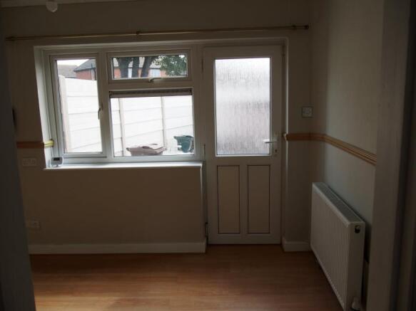 4 bed Semi-Detached for sale Image 8