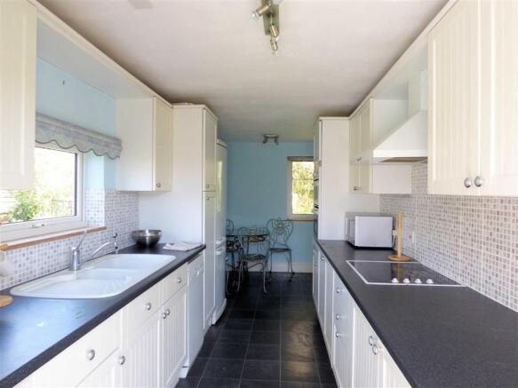 Fitted Kitchen