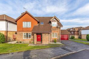 18, Edwards Meadow, Marlborough SN8 1UD