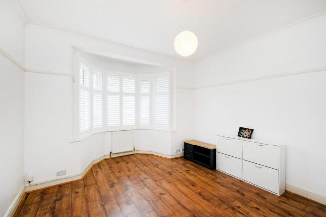 19 Crawley Road-2_web.jpg