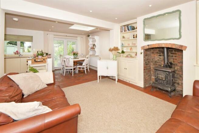 Open Plan Kitchen / Dining / Family Room