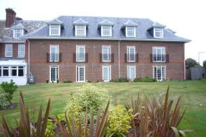 Flat 3, The Mews, St Floras Road, Littlehampton BN17 6BB