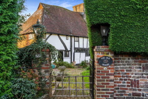 The Old House, Godstone Road