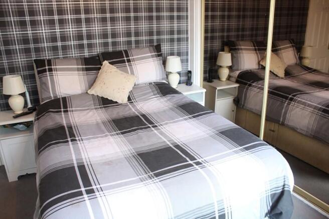 Bedroom 1 Picture 2
