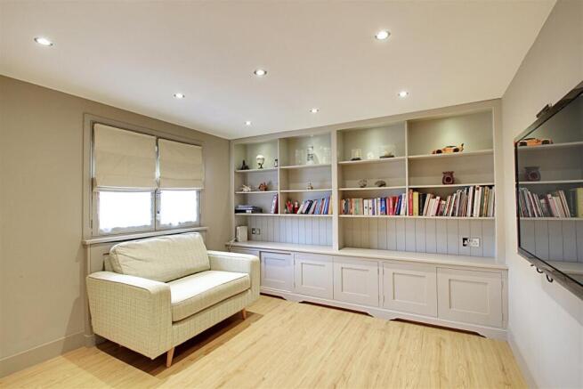 Family Room.jpg