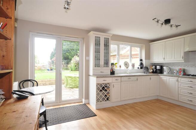 Kitchen/Breakfast Room