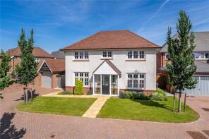 32, Alfred Nock Drive, Priorslee, Telford TF2 9YA