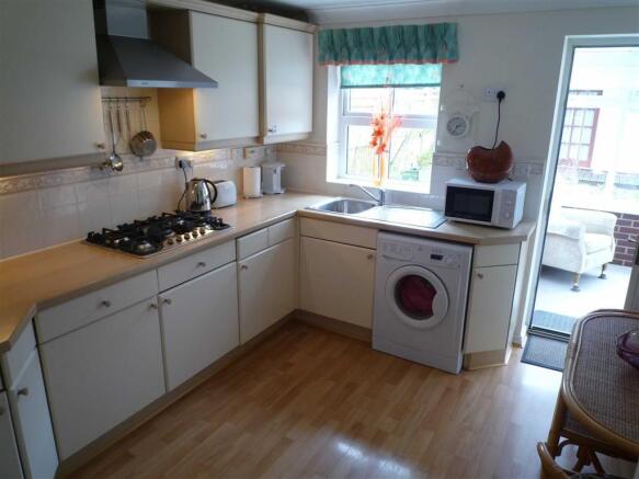 Kitchen / Breakfast 