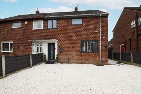 Balmoral Road, Swinton, M27