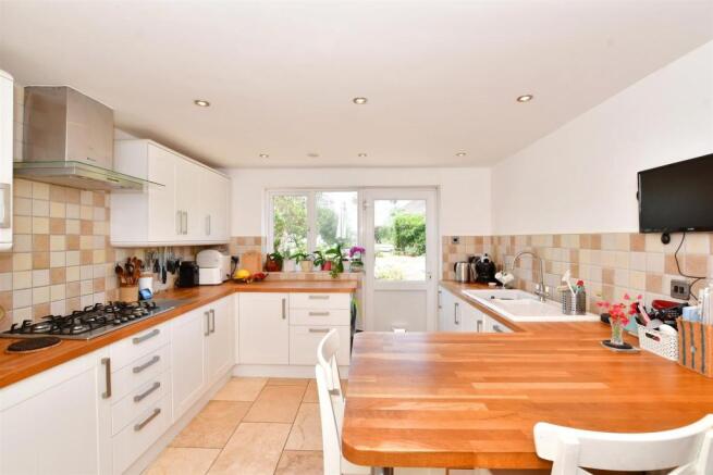 Kitchen/ Breakfast Room