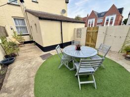 Flat 1, 5, Drummond Road, Bournemouth BH1 4DP