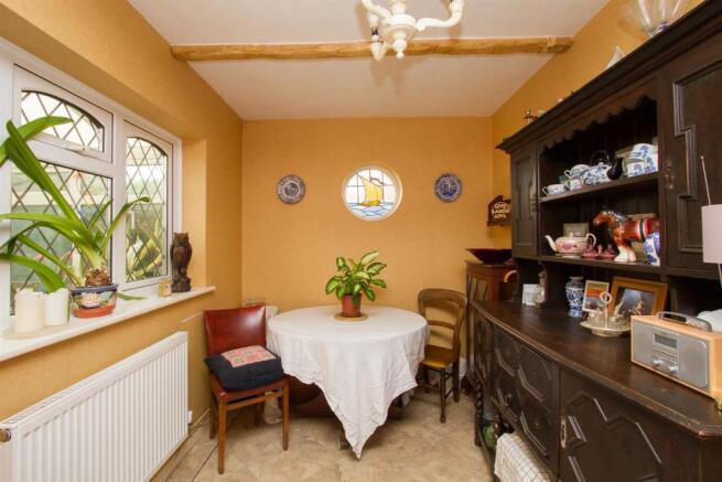 Dining Room.jpg