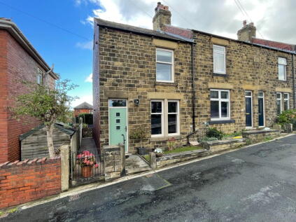 Cliffe Street, Clayton West, Huddersfield