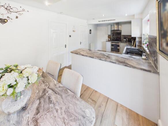Dining Kitchen