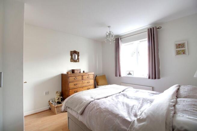 Bedroom 1 (Double)