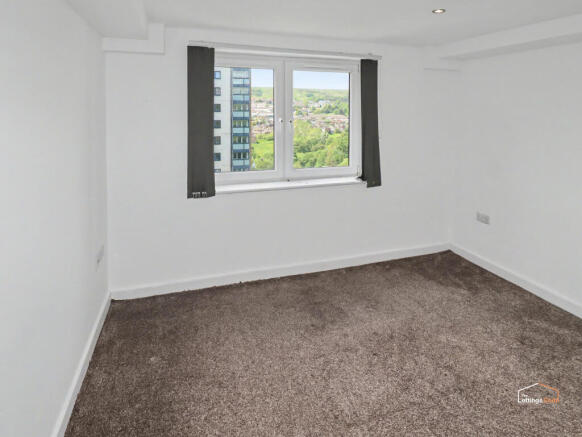 2 bed Apartment to rent Image 8