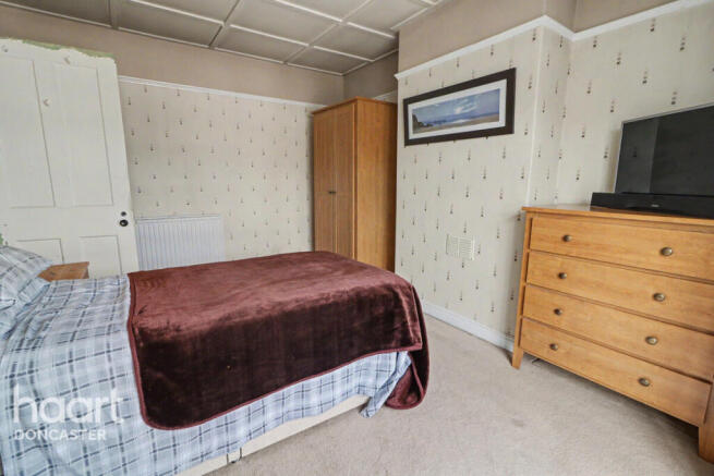 3 bed Terraced for sale Image 12
