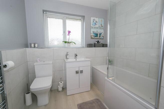 Contemporary Bathroo