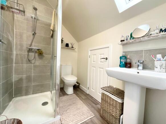 3 bed Semi-Detached for sale Image 12