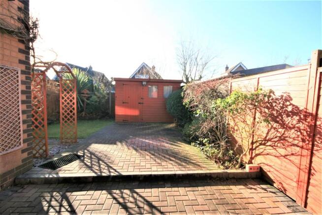 Photo 9