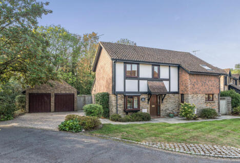The Fieldings, Horley, Surrey, RH6