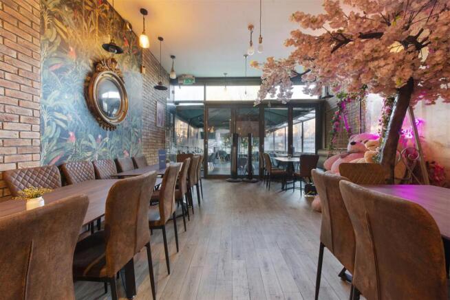 51916 Hi res (11).jpg