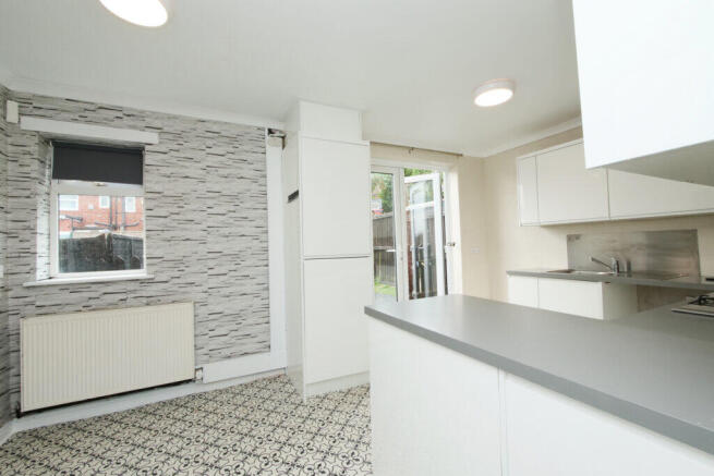 3 bed Terraced for sale Image 6