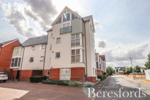 Flat, 16, Montfort Drive, Great Baddow, Chelmsford CM2 9FN