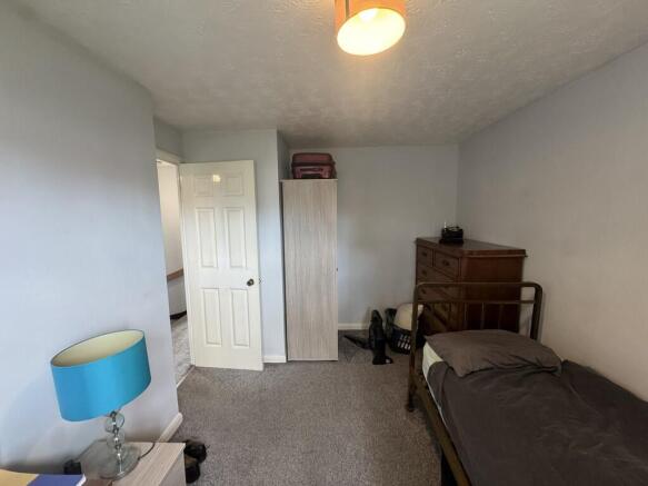 2 bed End of Terrace to rent Image 11