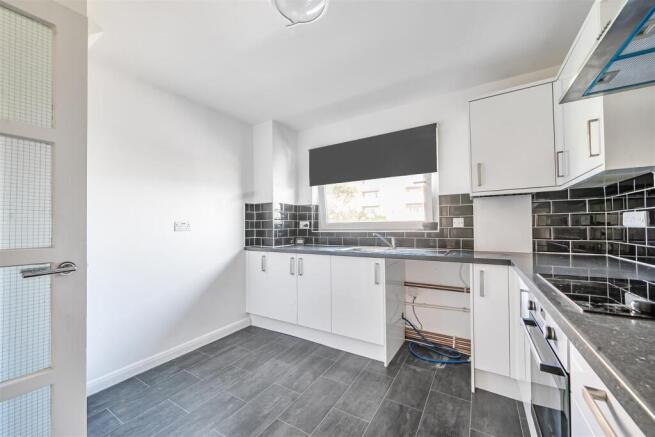 For Sale by Aspire Residential | Waverley Court