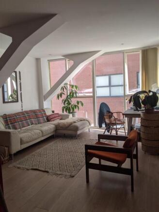 Living Area 2.jpg