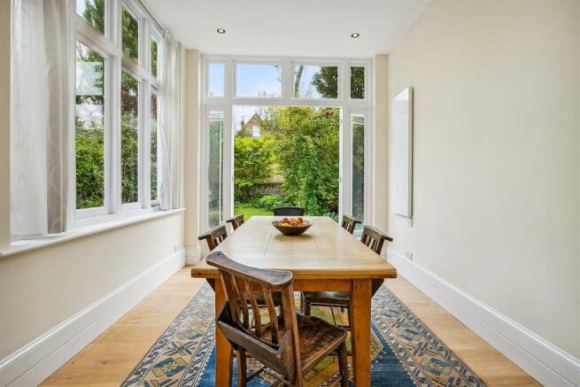 Arlington Gardens, W4 - FOR SALE