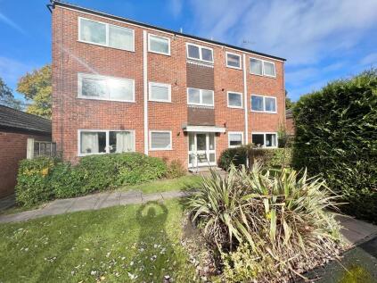 Henley Drive, Frimley Green