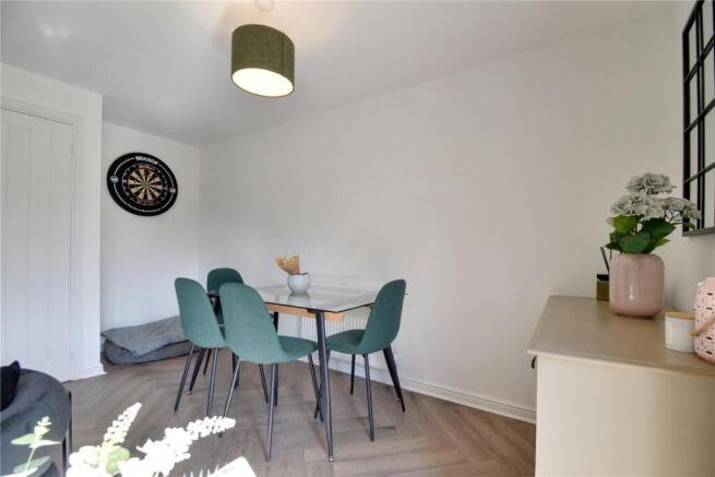 3 bed Semi-Detached for sale Image 5