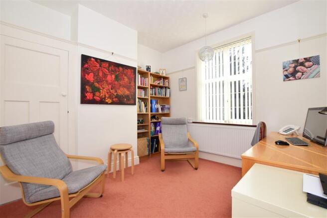 Bedroom 4/Study