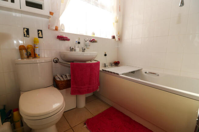 Photo 10