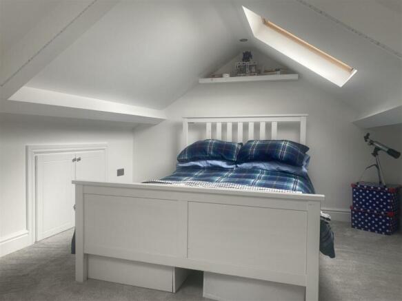 ATTIC ROOM