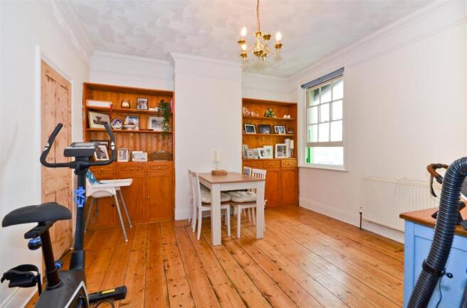 Dining room.JPG