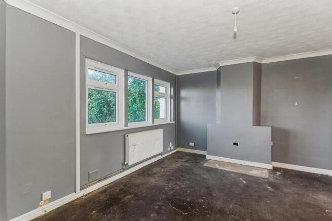 10 Gloucester Crescent, Rushden, NN10 0BG