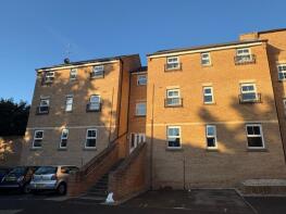 12, Ilam Court, Rugby CV22 7DW