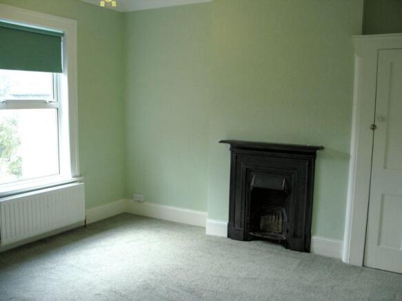 1st Floor Middle...